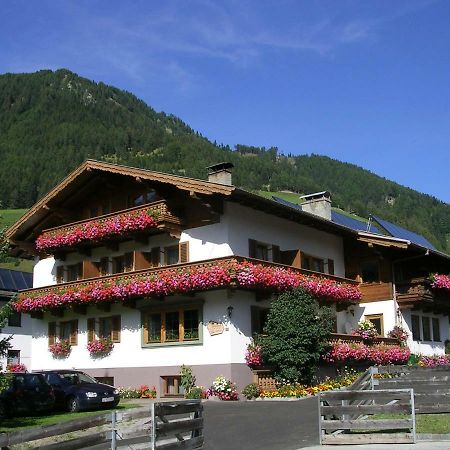 Hotel Haus Bergheimat Kals-am Großglockner Exterior foto